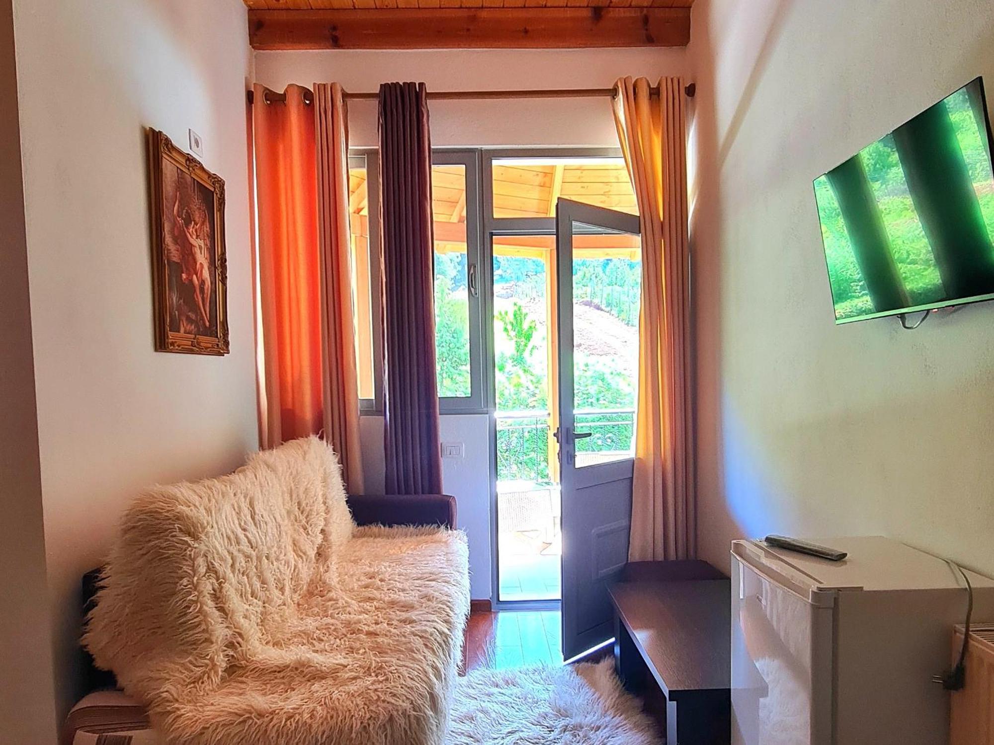 Sofra E Shpatit Hotel Elbasan